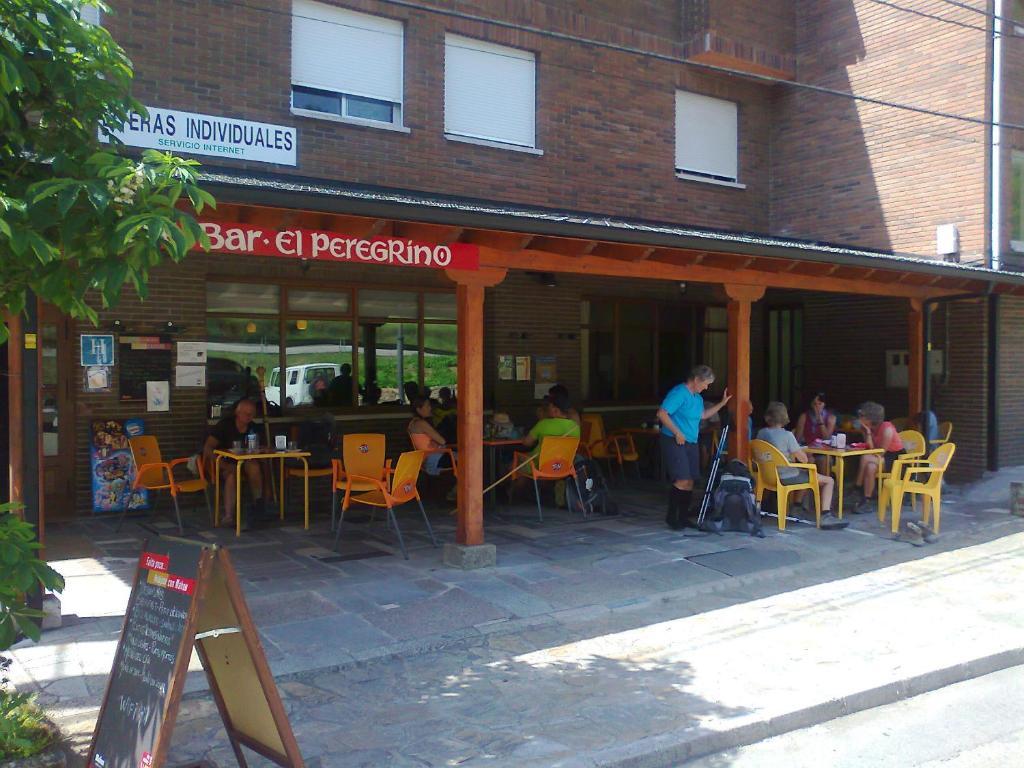 Hostal El Peregrino La Portela de Valcarce Esterno foto
